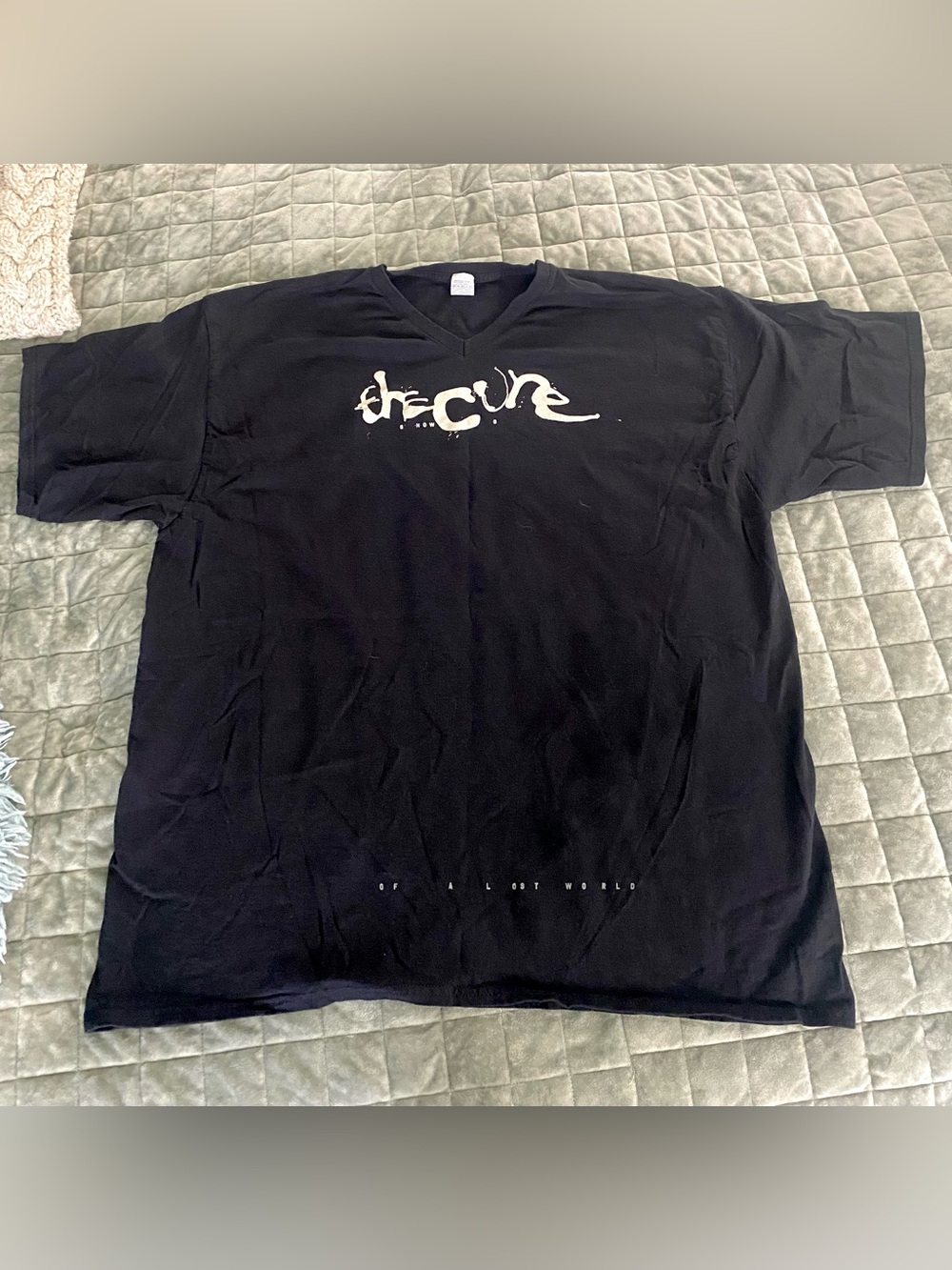 The Cure Songs of a Lost World Black V‑Neck Band T‑Shirt 3XL